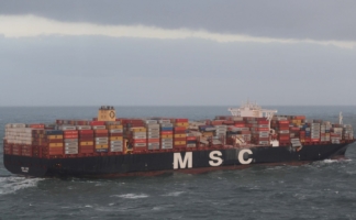 сухогруз MSC Zoe