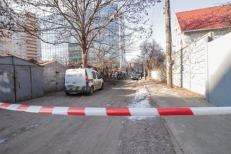Выбросившая мертвого ребенка на улицу киевлянка оказалась работником детсада