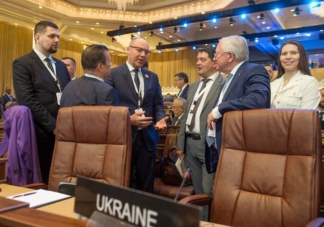 Андрей Парубий Катар