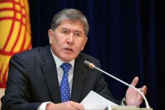 Алмазбек Атамбаєв