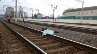 На Львовщине под колесами поезда погиб мужчина