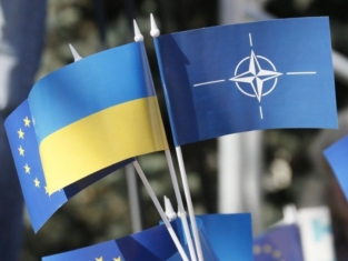 Україна НАТО