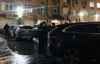 Появилось видео момента убийства пластического хирурга в центре Киева