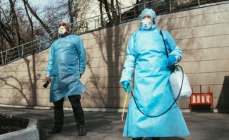 Захисні костюми