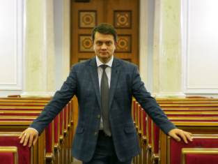 Разумков