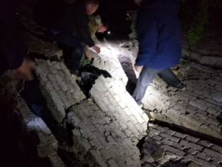 На Київщині внаслідок обвалу покинутої будівлі загинув 13-річний хлопець