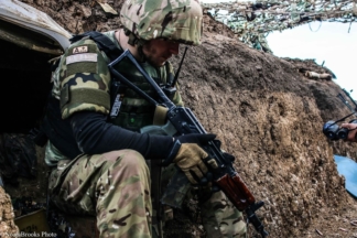 Українські військові