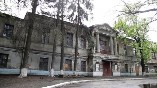 В Харькове пациенты и врачи психбольницы заразились коронавирусом