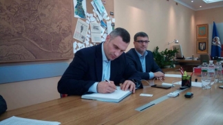 Кличко мондриевский