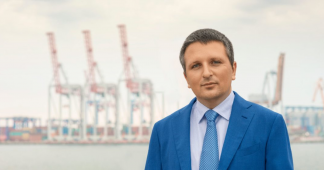 Голубов