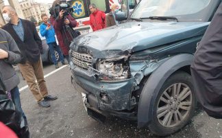 На Майдане Независимости водитель сбил людей в пешеходной зоне