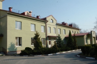 В Коломые все врачи местной больницы больны COVID-19: пациентов лечат медсестры и санитарки