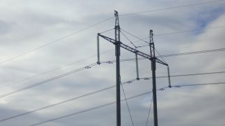 Из-за дождя и ветра 20 населенных пунктов в трех областях Украины остались без света, - ГСЧС