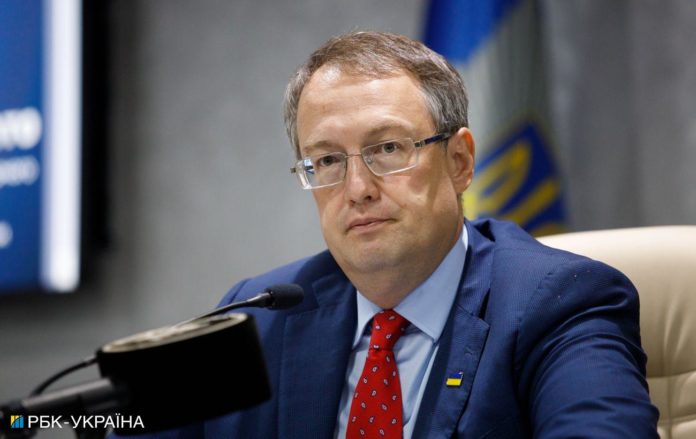 Антон Геращенко