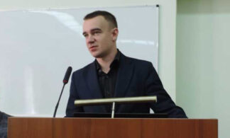 Максим Хмара