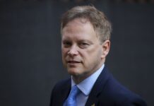 Путін посилює вторгнення в Україну, відправляючи більше росіян на смерть, – Шаппс