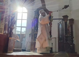 Єпископ-емерит Харківський Ігор Ісіченко: «Бог з нами, Він нас пильнує, дає нам свободу вибору, підтримує нас»