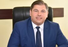 Запаранюк до депутатів облради -“Не проголосуєш, як я скажу, не відмажу від ТЦК… Не слухаєшся? Заберу бронь”. АУДIО