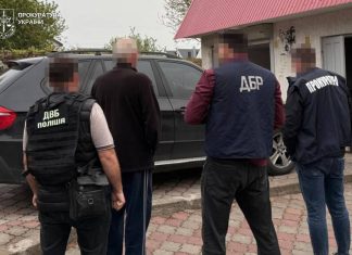 Або оплата, або перевірки: на Львівщині експоліцейського підозрюють у тиску на бізнес